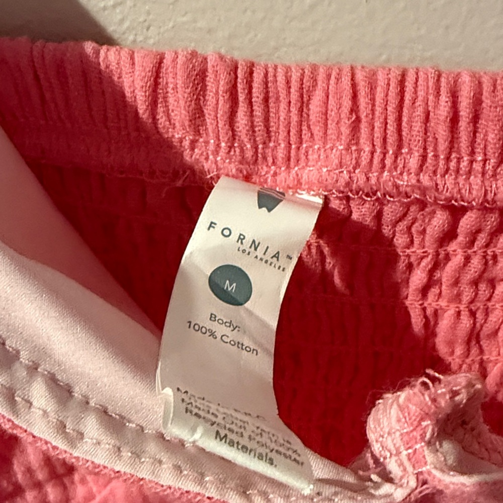 Pink Tank - Picture 2 of 4